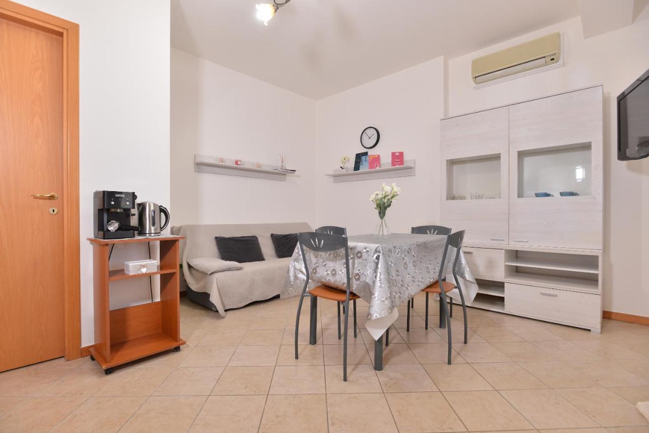 Izzhome Blue Sea Pula Εξωτερικό φωτογραφία