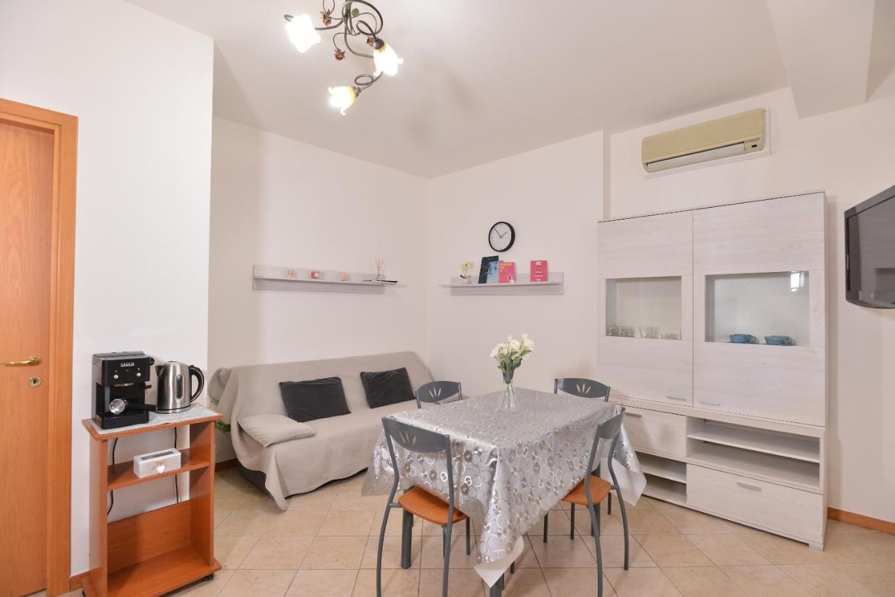 Izzhome Blue Sea Pula Εξωτερικό φωτογραφία